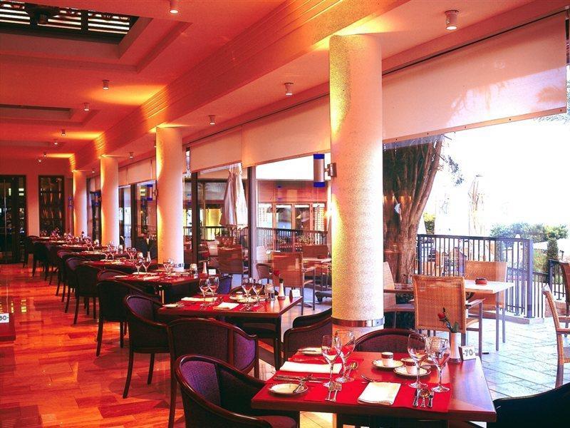 Columbia Beachotel Pissouri Buitenkant foto