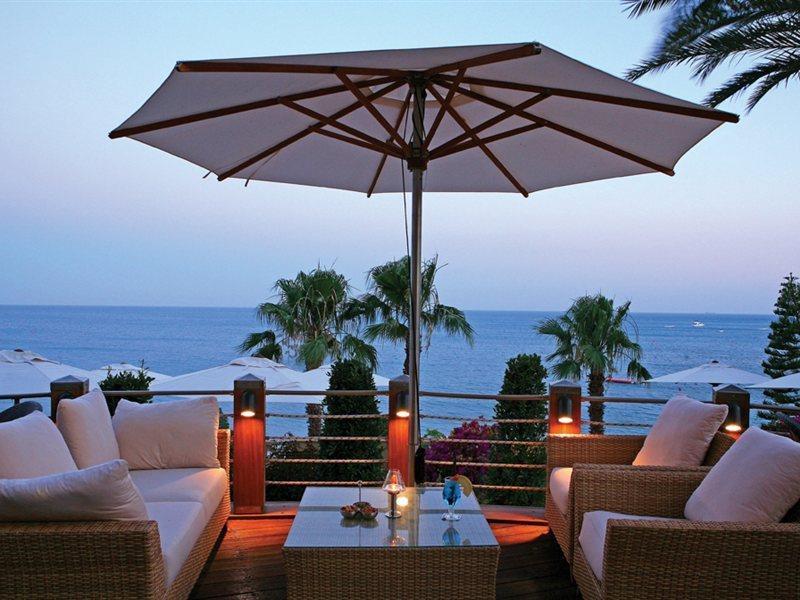 Columbia Beachotel Pissouri Buitenkant foto